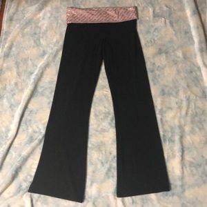 Victoria’s Secret sport yoga pants